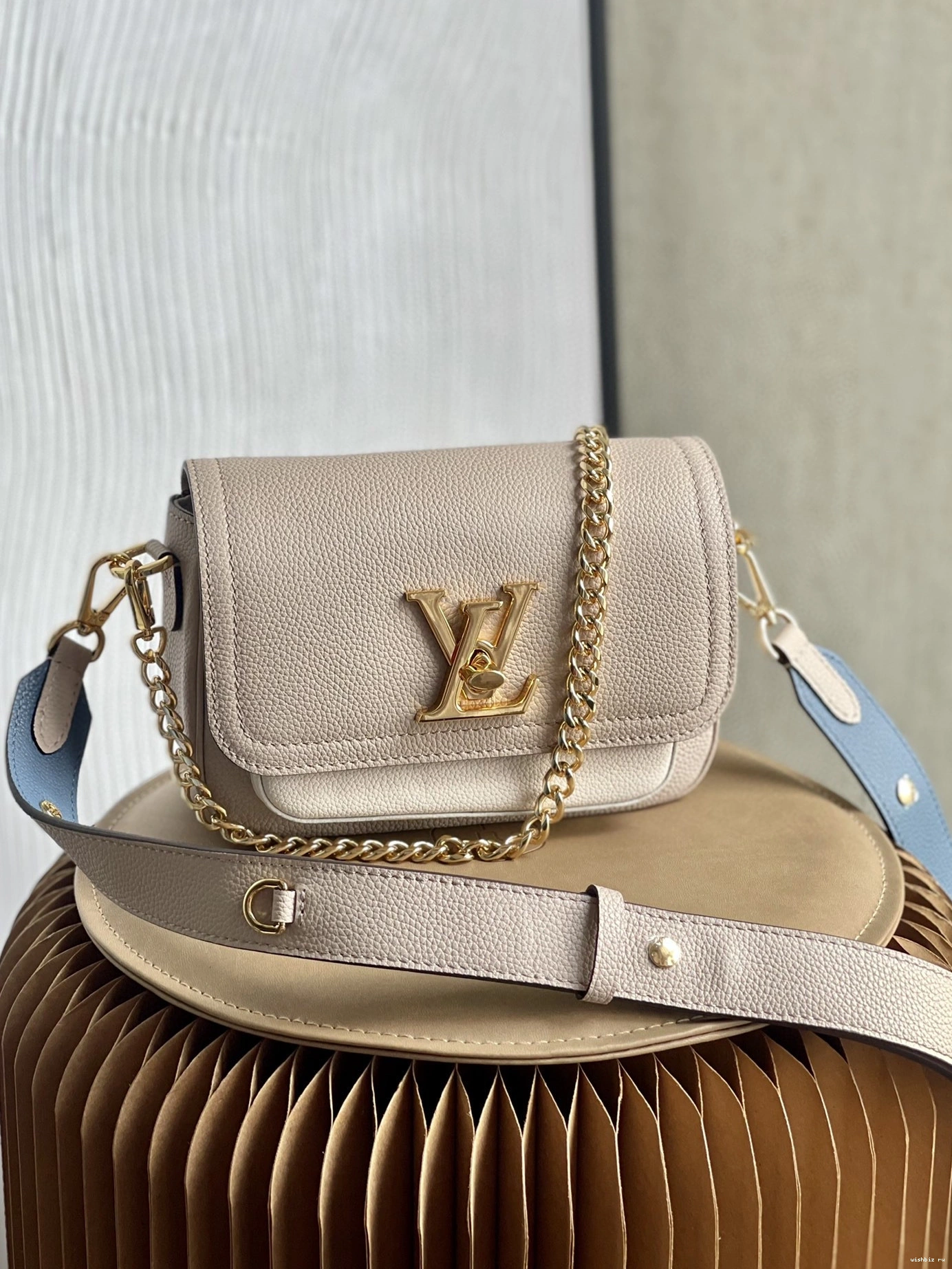 WIS TENDER VUITTON LOCKME LOUIS 0312